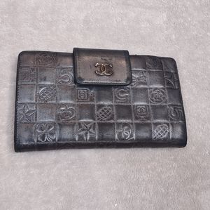 Authentic Chanel chocolate bar wallet
